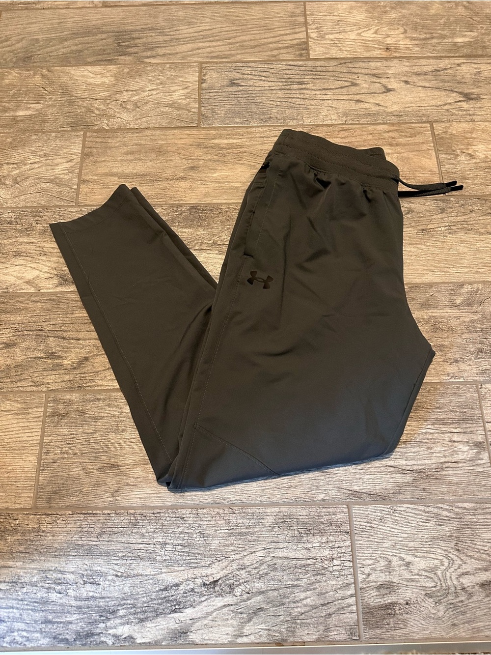 Under Armour Men's Dark Grey Athletic Performance Pants